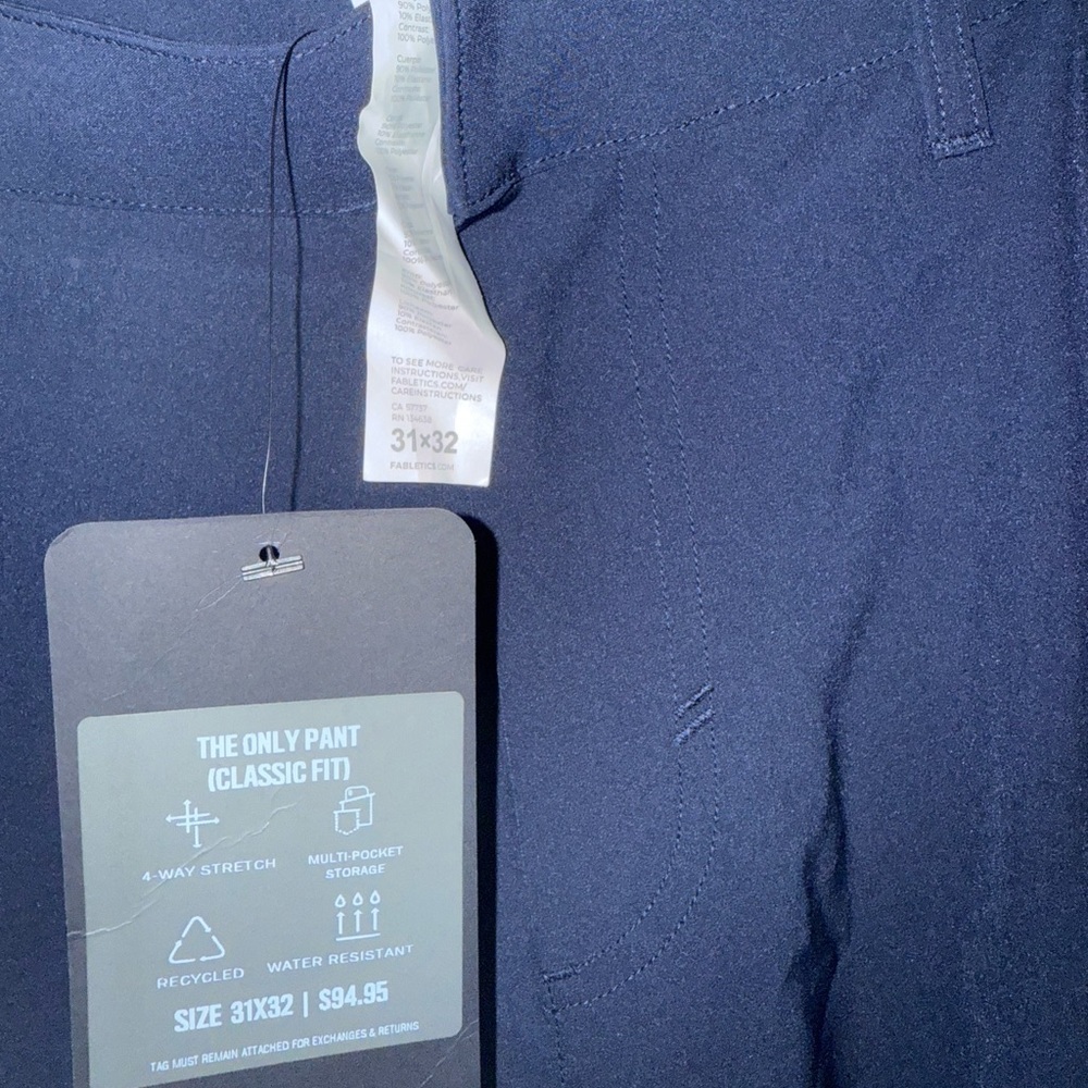 Fabletics - The Only Pant - Picture 4 of 5